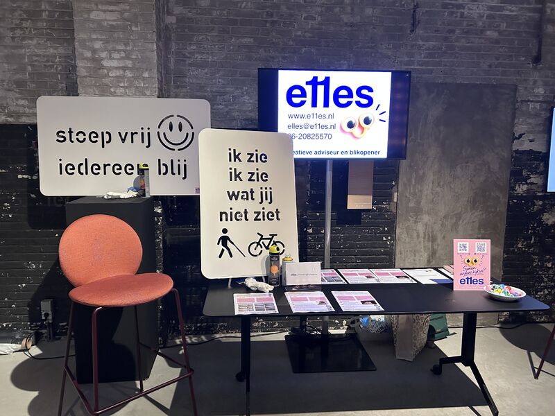 Stand van Alles Masman-Lintjens met haar sjablonen